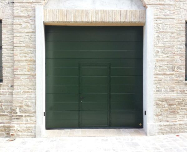 Portoni sezionali residenziali - immagine 3